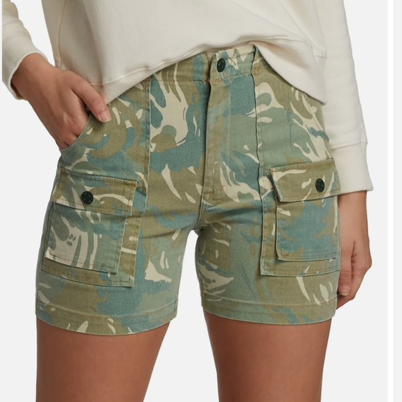 MOTHER Pants - NWOT $208 26 Mother Green Denim The Rambler Patch Pocket Tropical Camo S…